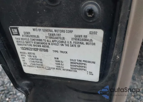 2002 Chevrolet Silverado 2500Hd Lt z USA, uszkodzony, nr VIN 1GCHK23182F197898